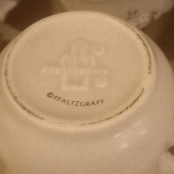 VTG- Pfaltzgraff Silver Heirloom 13 Cup Bundle - Picture 6 of 10